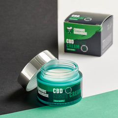 Crema de noche con CBD 100 mg: crema facial reafirmante de noche antienvejecimiento con cáñamo